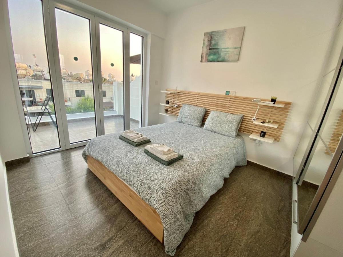 Ev Zin - Modern, Cozy, 1 Bed, Pool, 2 Balconies, A105 Daire Pafos Dış mekan fotoğraf